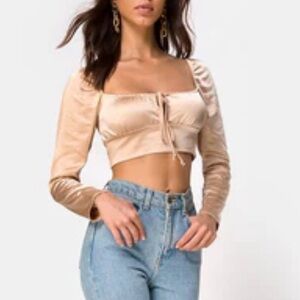 🆕 Motel Rocks champagne silky top 🍾